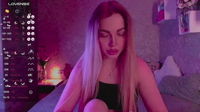 Snapshot of Mika_Rayy chatting on 18, 3, 2025 Mika Rayy online show from 18, 3, 2025