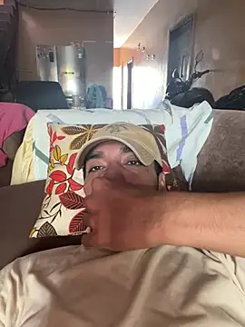 Snapshot of Ezramiller chatting on 21, 2, 2026 Ezramiller online show from 21, 2, 2026