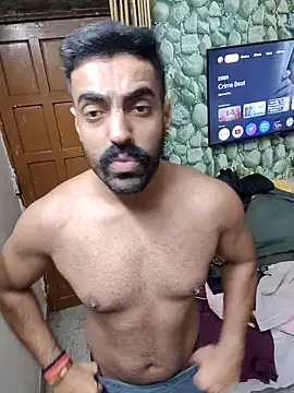 vaibhavchugh38 online show from 4, 3, 2025