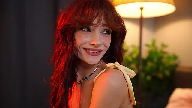 Lanais Milana online show from 10, 2, 2025