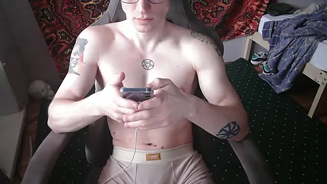 Snapshot of johnny_positive chatting on 1, 3, 2026 johnny positive online show from 1, 3, 2026