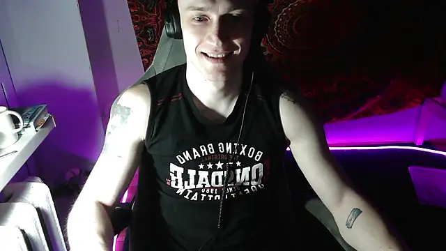 Snapshot of johnny_positive chatting on 15, 3, 2026 johnny positive online show from 15, 3, 2026