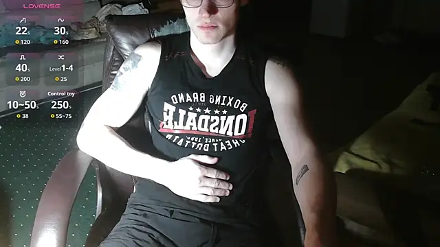 Snapshot of johnny_positive chatting on 8, 4, 2026 johnny positive online show from 8, 4, 2026