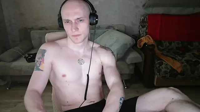 Snapshot of johnny_positive chatting on 11, 5, 2026 johnny positive online show from 11, 5, 2026