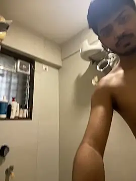 cute modell online show from 16, 9, 2025