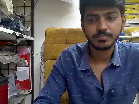 Snapshot of cute_modell chatting on 10, 11, 2025 cute modell online show from 10, 11, 2025