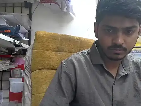 Snapshot of cute_modell chatting on 20, 12, 2025 cute modell online show from 20, 12, 2025