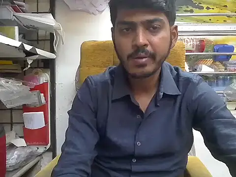 Snapshot of cute_modell chatting on 4, 2, 2026 cute modell online show from 4, 2, 2026