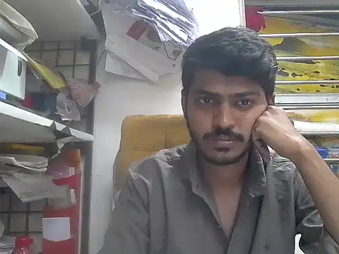 cute modell online show from 24, 2, 2026