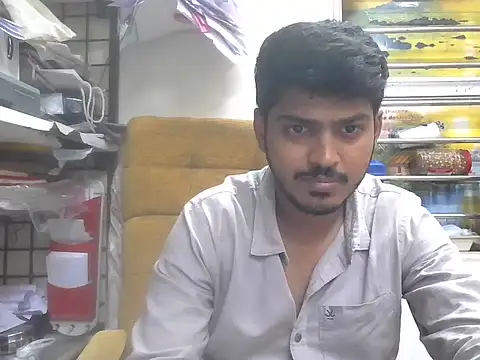 cute modell online show from 30, 5, 2026