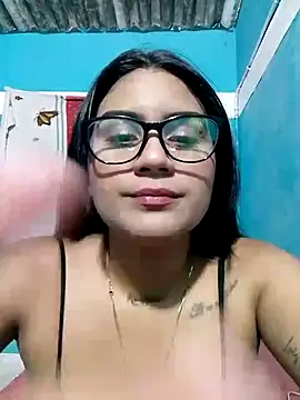 Renata 222 online show from 28, 1, 2025