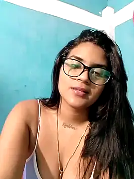 Renata 222 online show from 12, 2, 2025