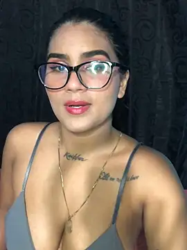 Renata 222 online show from 27, 2, 2025