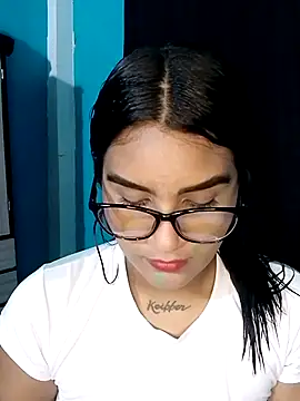 Renata 222 online show from 20, 3, 2025