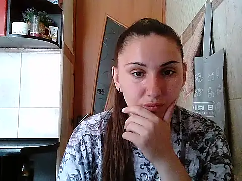 Yuliia30 online show from 4, 7, 2026