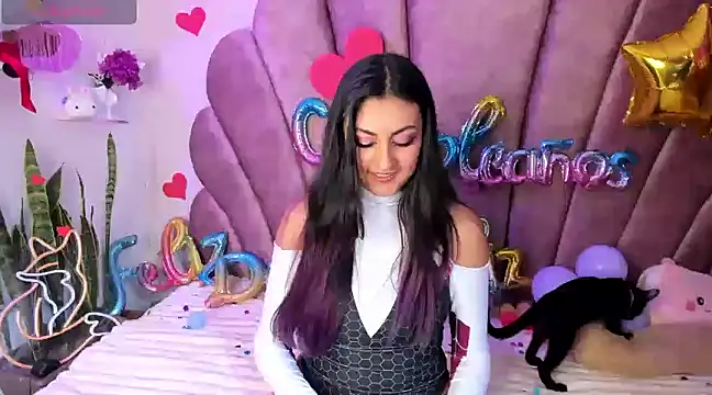 Snapshot of sweetfoxy_17 chatting on 25, 2, 2025 sweetfoxy 17 online show from 25, 2, 2025