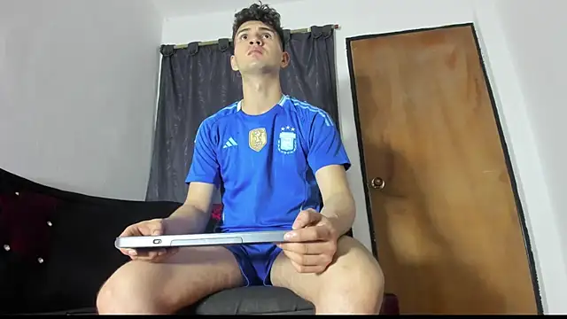 orlando yate online show from 21, 12, 2025