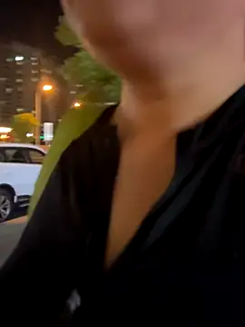 Snapshot of Hey-Cute chatting on 17, 9, 2025 Hey-Cute online show from 17, 9, 2025