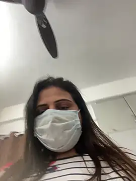 Snapshot of Miss-Jasmine chatting on 2, 3, 2025 Miss-Jasmine online show from 2, 3, 2025