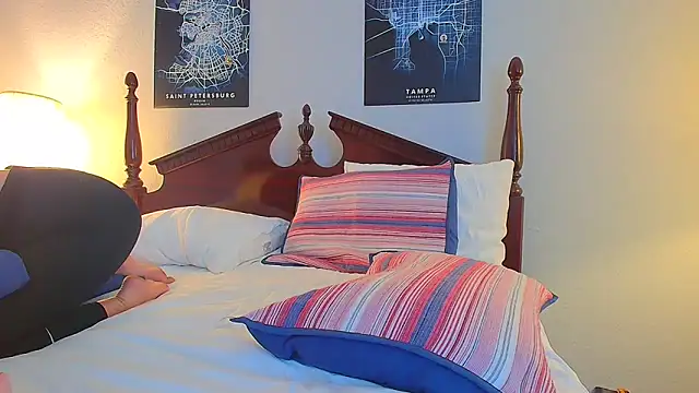 Snapshot of KattyFR chatting on 5, 3, 2026 KattyFR online show from 5, 3, 2026