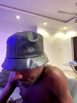 MylesBbc23 online show from 6, 11, 2025