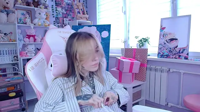 Catharsisi online show from 13, 10, 2025