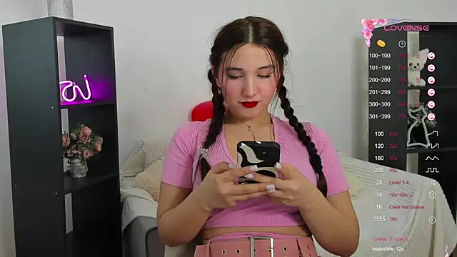 anna elfi online show from 12, 2, 2025