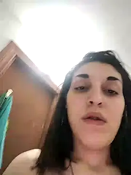 Snapshot of Rosanna_Rennie chatting on 14, 1, 2025 Rosanna Rennie online show from 14, 1, 2025