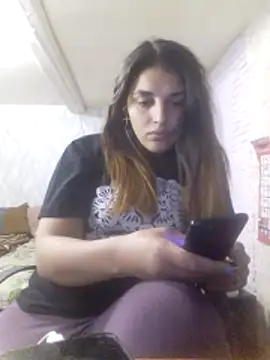 Rosanna Rennie online show from 18, 10, 2025