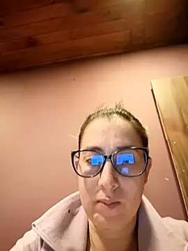 CHARLOTTE 1711 online show from 3, 5, 2026