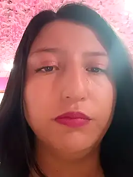 Snapshot of Melyy_Edii chatting on 21, 9, 2025 Melyy Edii online show from 21, 9, 2025