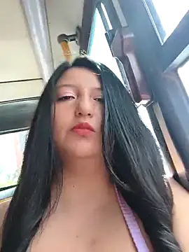 Melyy Edii online show from 4, 6, 2026
