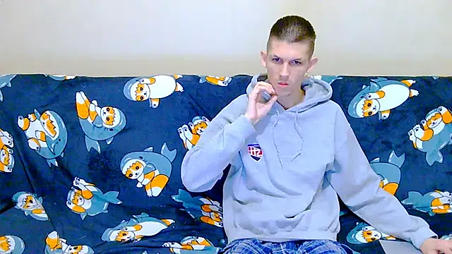 Lester Broo online show from 10, 10, 2025