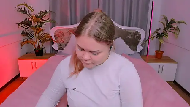 Erica  Alta online show from 5, 12, 2025