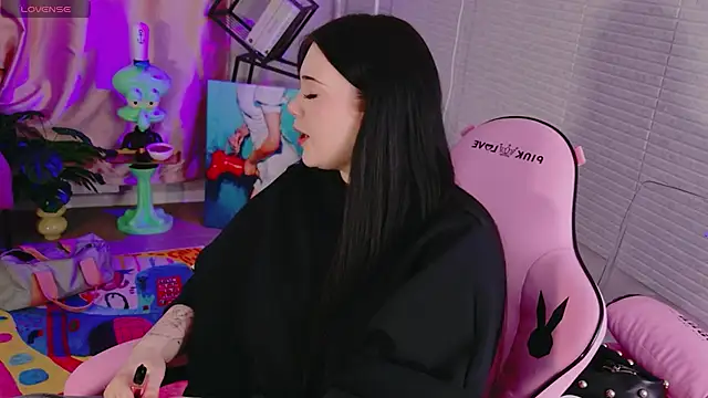 JessicaAddams online show from 17, 5, 2026