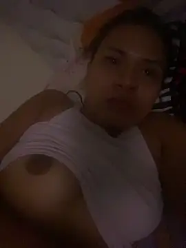 Yessica 832 online show from 1, 3, 2025