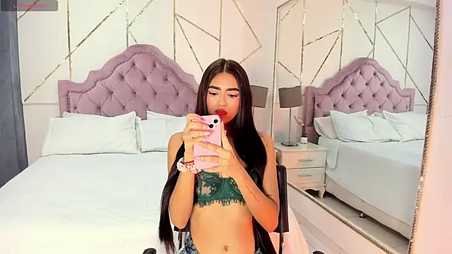 BellaaStorm online show from 12, 3, 2025