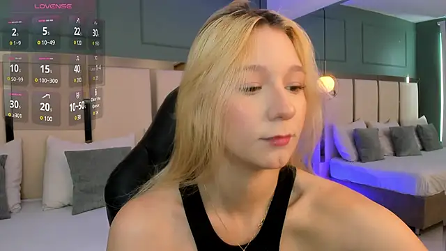 Snapshot of shatall_rouge chatting on 22, 1, 2025 shatall rouge online show from 22, 1, 2025