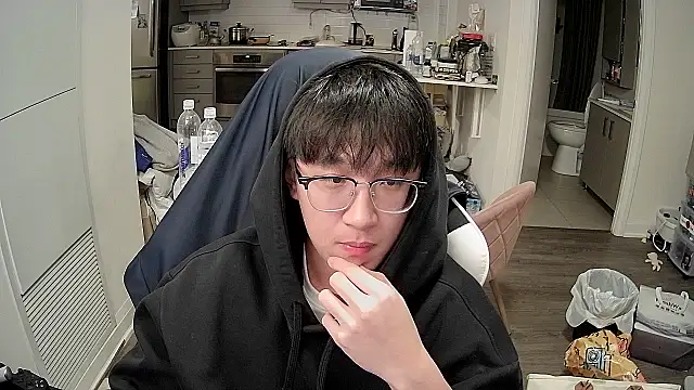 HHAARRYYXXL online show from 15, 1, 2025