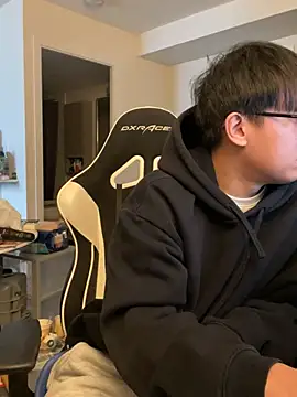 HHAARRYYXXL online show from 30, 1, 2025