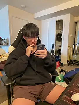 HHAARRYYXXL online show from 31, 1, 2025