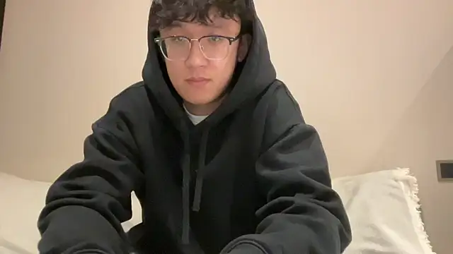 HHAARRYYXXL online show from 15, 2, 2025