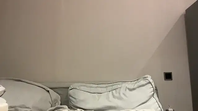 HHAARRYYXXL online show from 16, 2, 2025