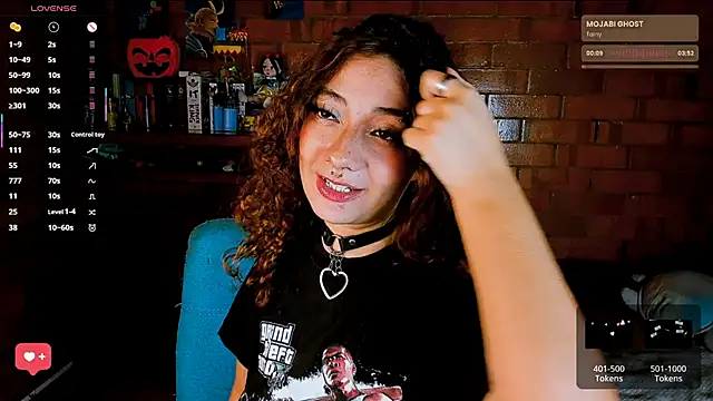 Snapshot of Annycolin_ chatting on 5, 11, 2025 Annycolin online show from 5, 11, 2025