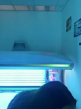 Black sweet Rose online show from 24, 1, 2025