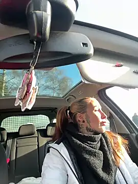 Black sweet Rose online show from 7, 1, 2026