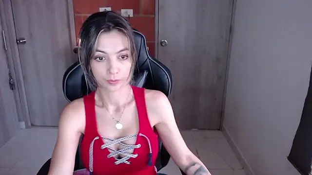 Princezzlove3 online show from 1, 2, 2025