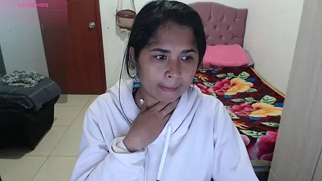 Snapshot of july-feria chatting on 30, 11, 2025 july-feria online show from 30, 11, 2025