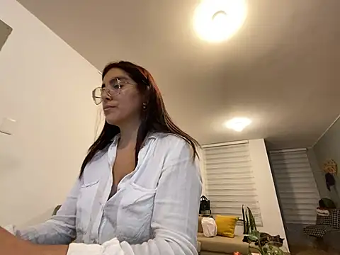 MartinaSooler online show from 18, 2, 2025