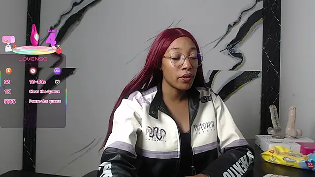 esmeralda-bk online show from 10, 9, 2025